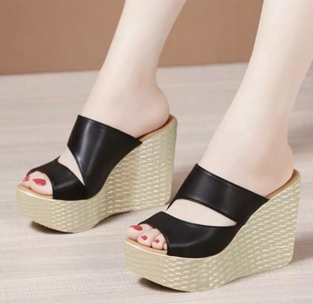 Dép đế xuồng quai khuyết eo cao 10f 4