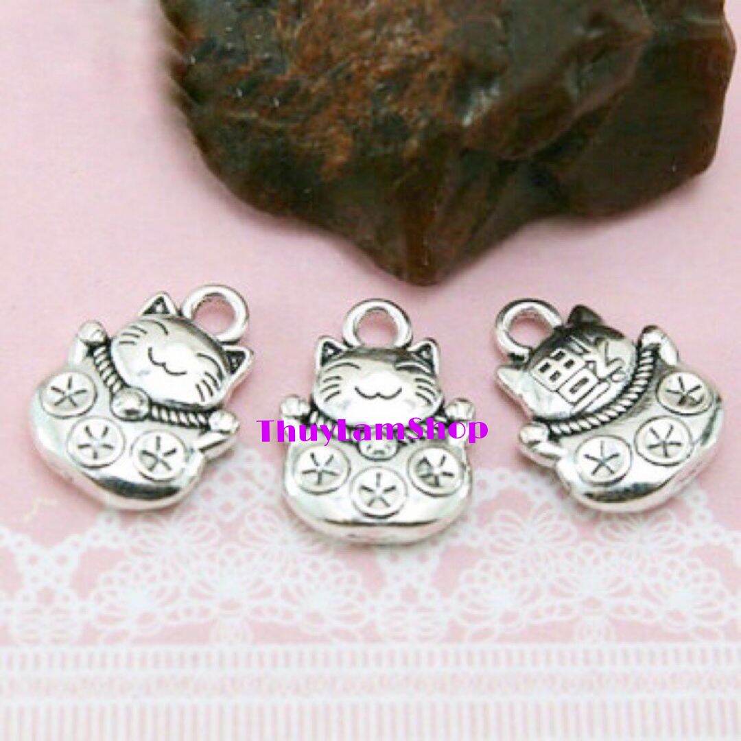 Charm mèo thần tài bạc thái làm vòng bạc đẹp