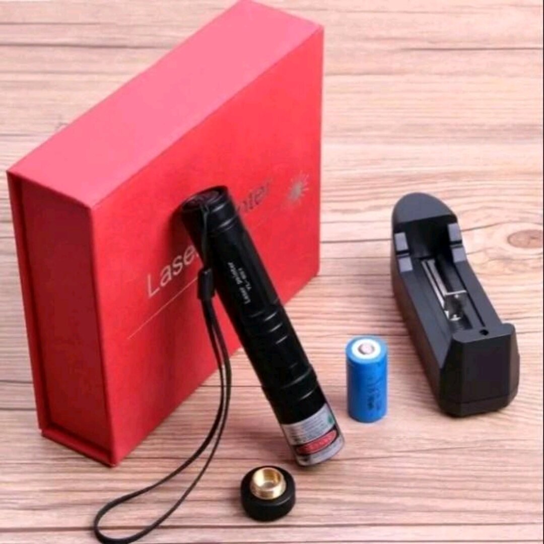 Đèn laser jd-851 tia ánh sáng xanh và đỏ