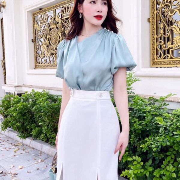 Áo xanh ghi đính ngọc