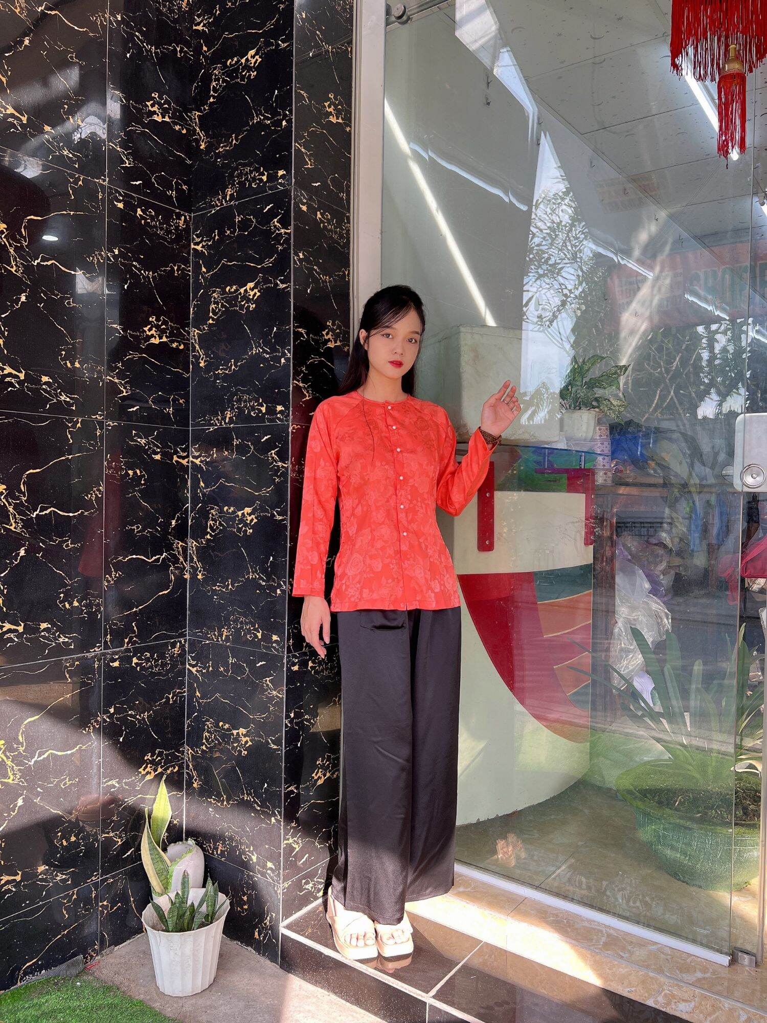 Bộ bà ba gấm