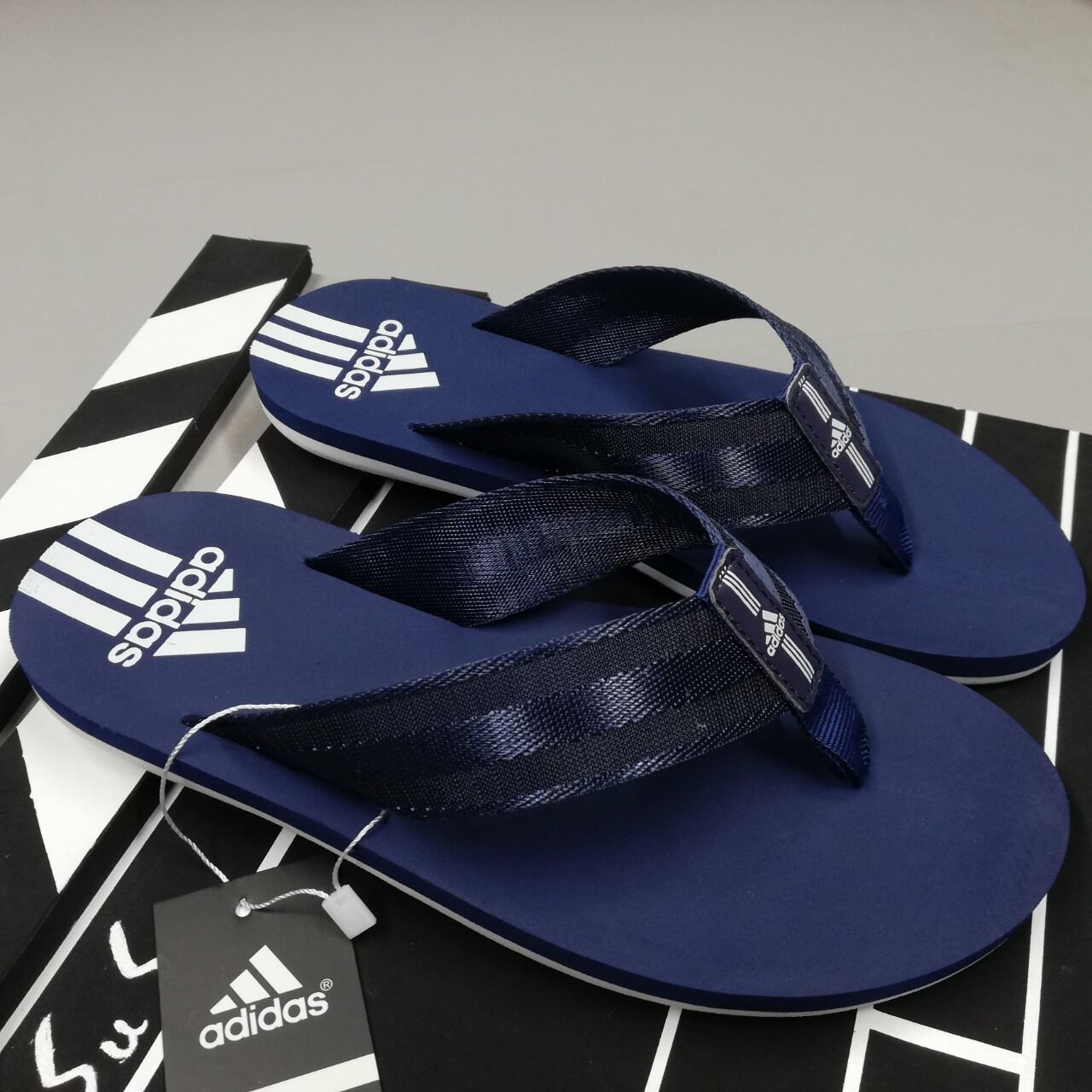 Dép xỏ ngón nam adidas