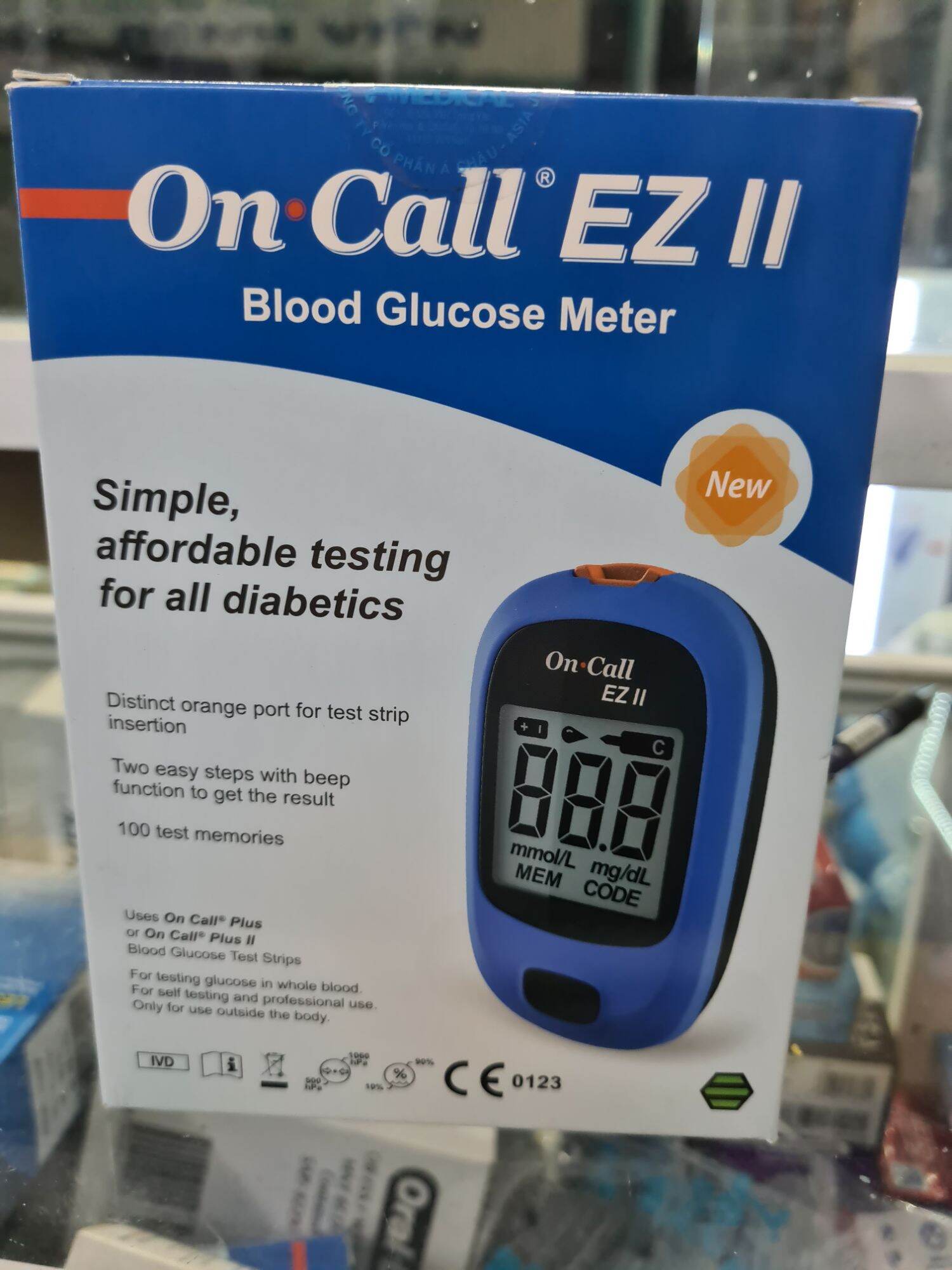 Máy đo tiểu đường On call EZII tặng 1h que 25 test
