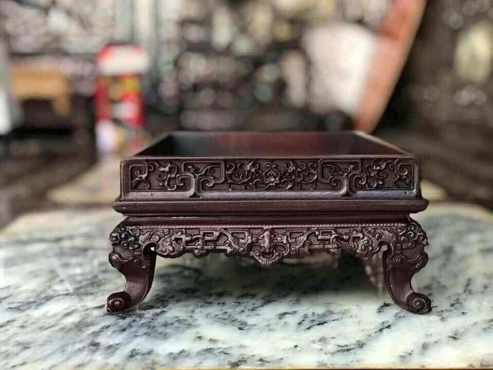 Khay trà chân quỳ gỗ gụ 35x25cm