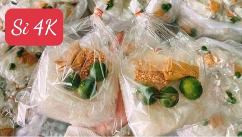 Bánh tráng phơi sương sate muối tắc