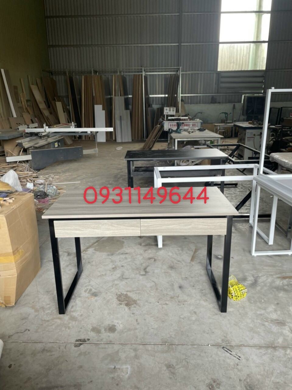 bàn làm việc kèm 2 hộc kéo