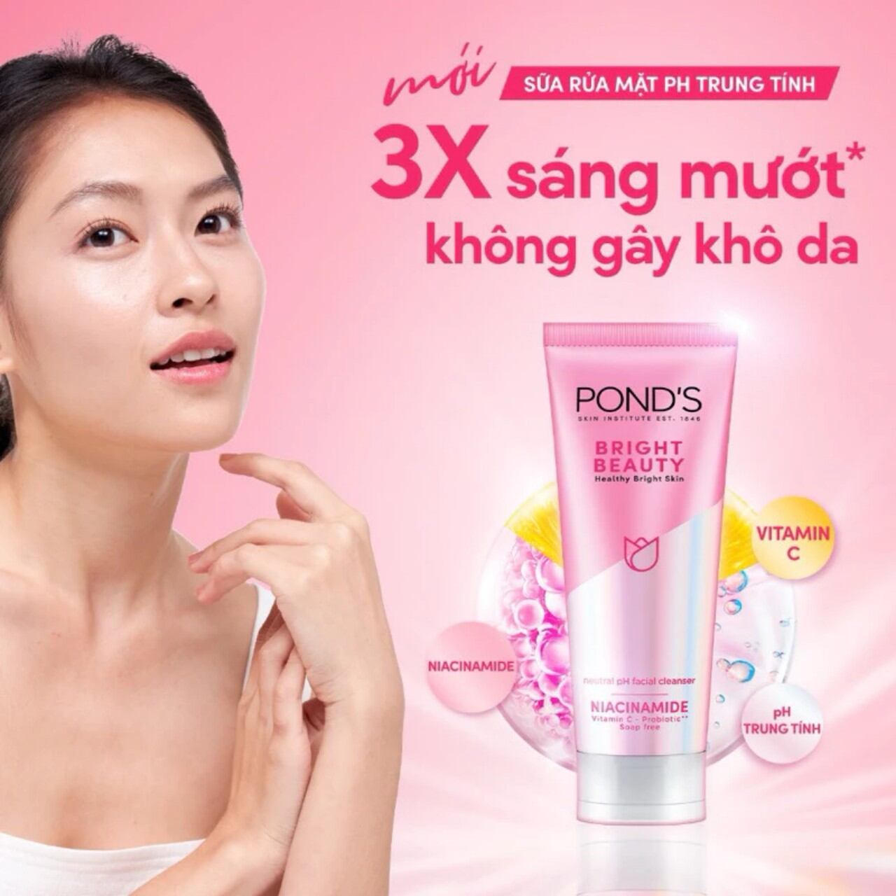 Sữa rửa mặt sáng da Pond's Bright Beauty 100g