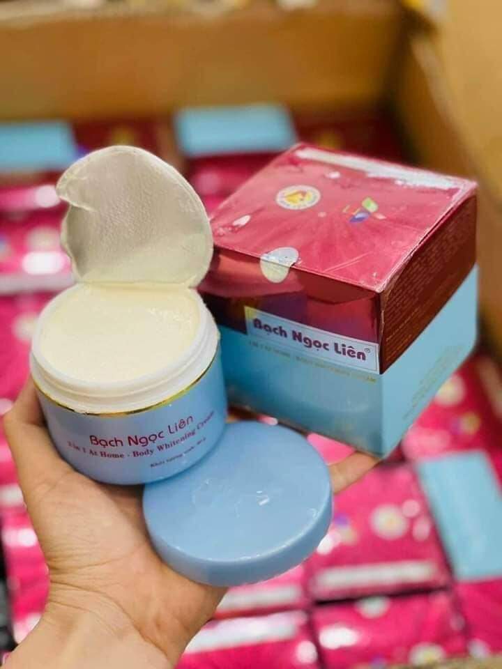 Kem body bạch ngọc liên xanh