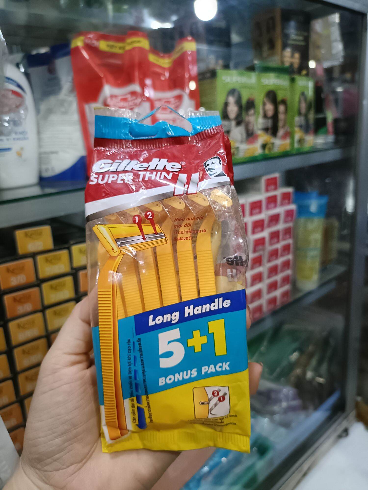 Dao Cạo Râu GILLETTE Cán Vàng (Mua 5 Tặng 1)