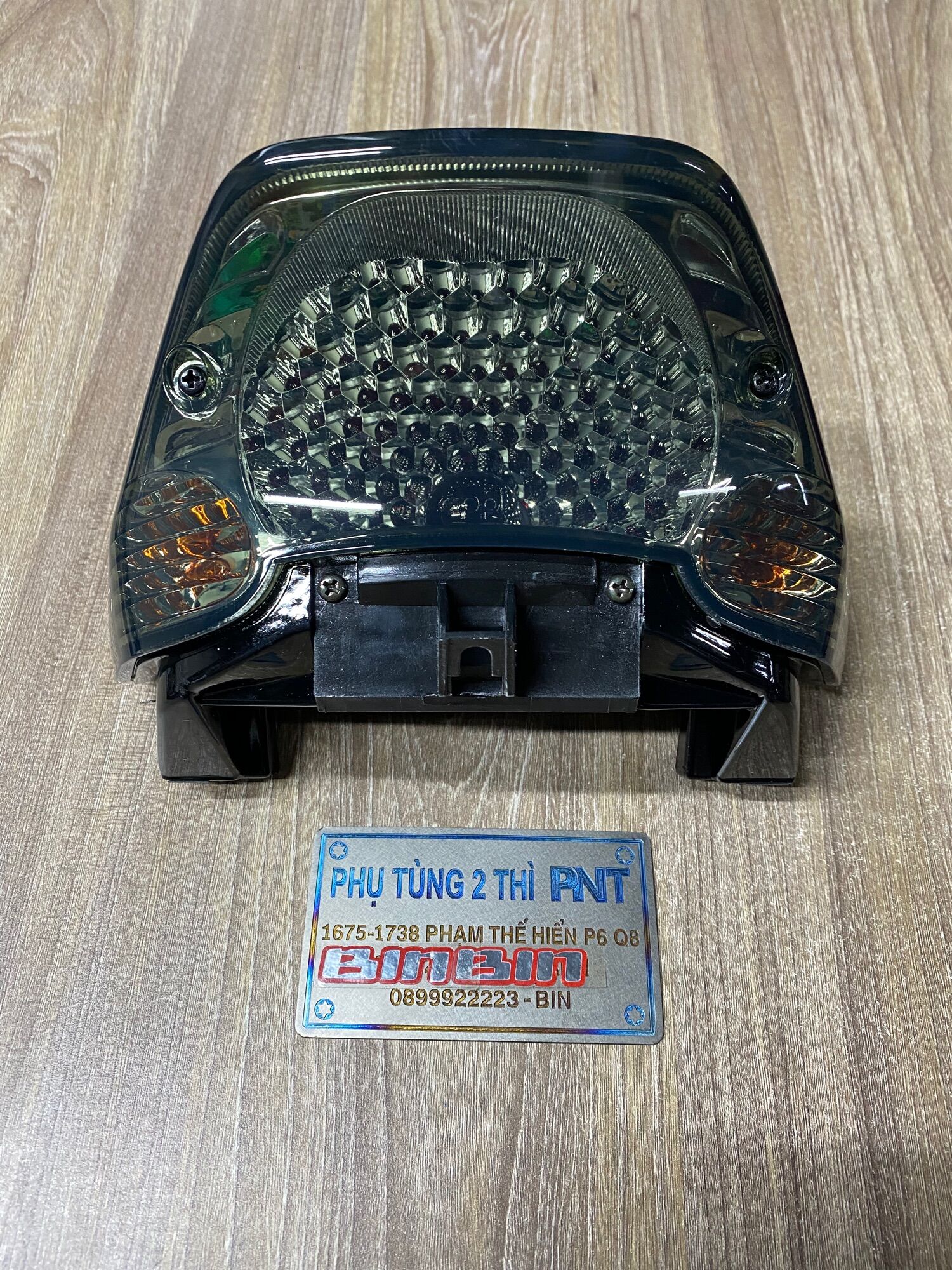 Đèn lái Yaz