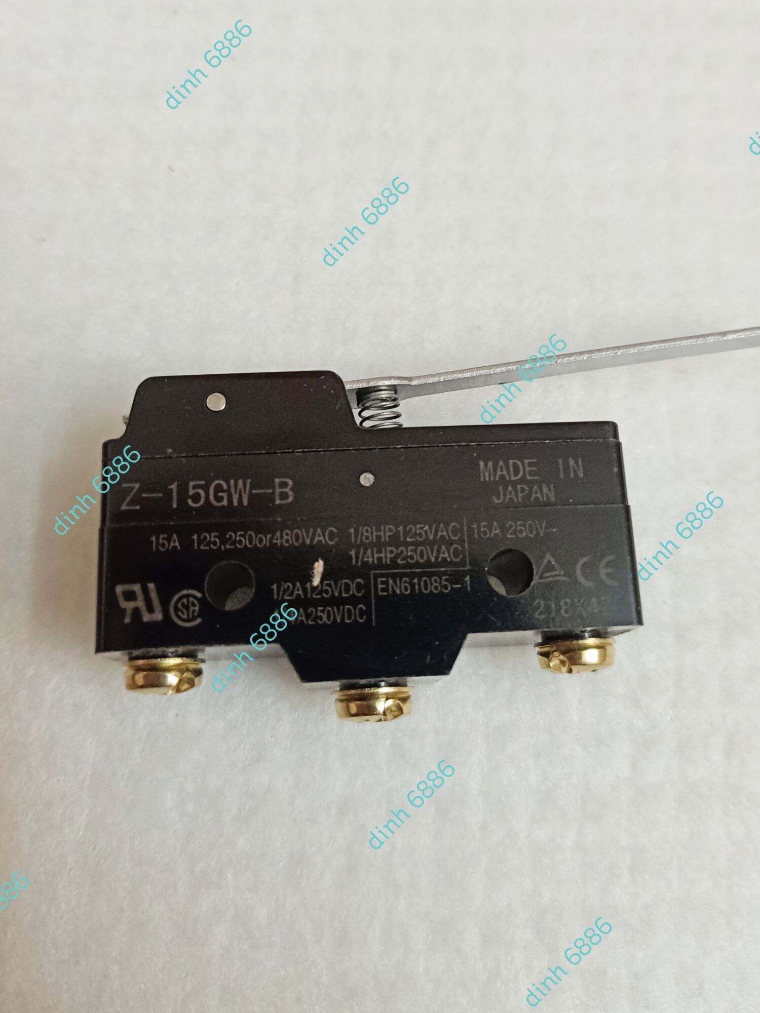 Công tắc hành trình Omron Z-15GW-B