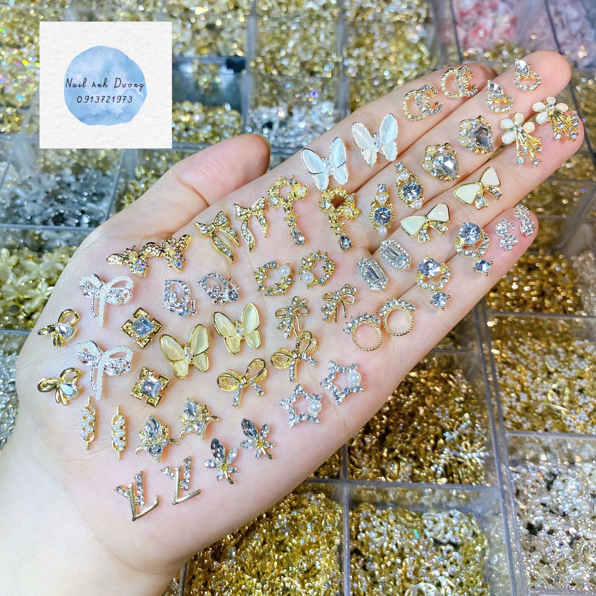 Set charm nail 54 viên