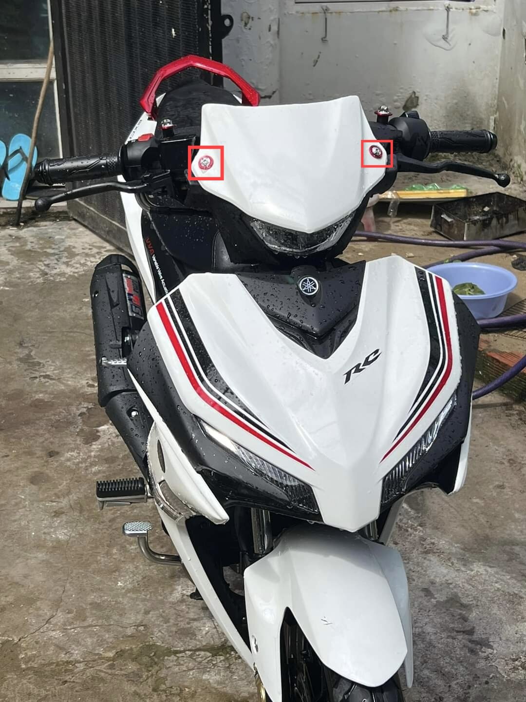 Combo 2ốc salaya và 2lông đền gắn mão exciter 155 VVA.