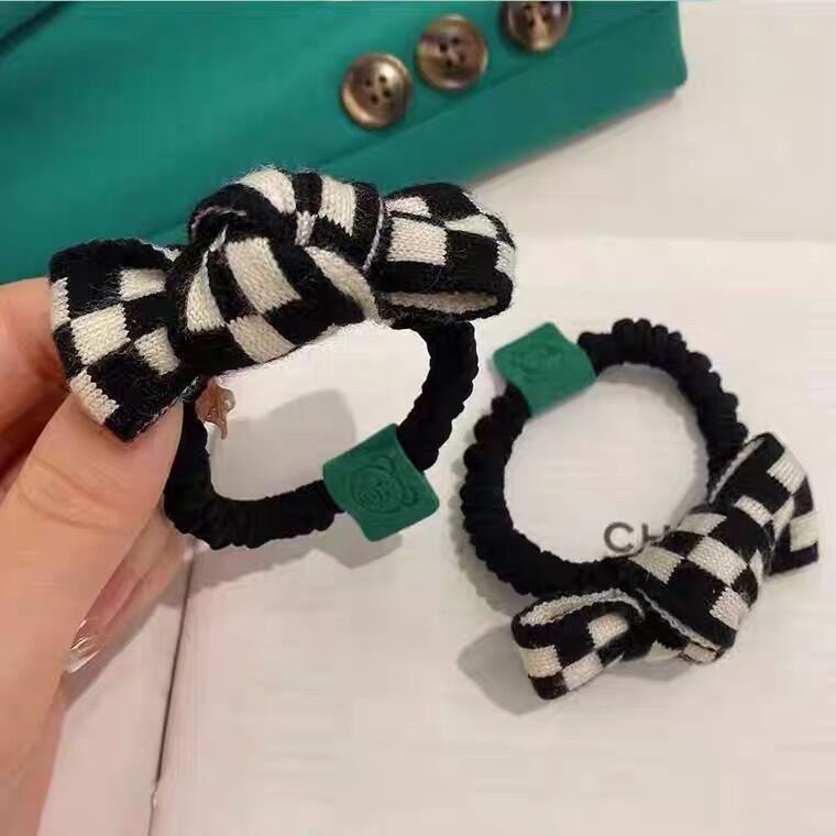 cột tóc thắt nơ ca rô dễ thương thời trang cá tính