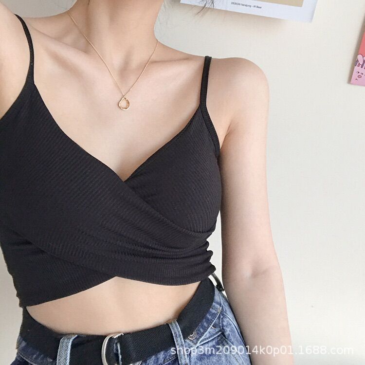 Áo 2 dây chéo có mút ngực