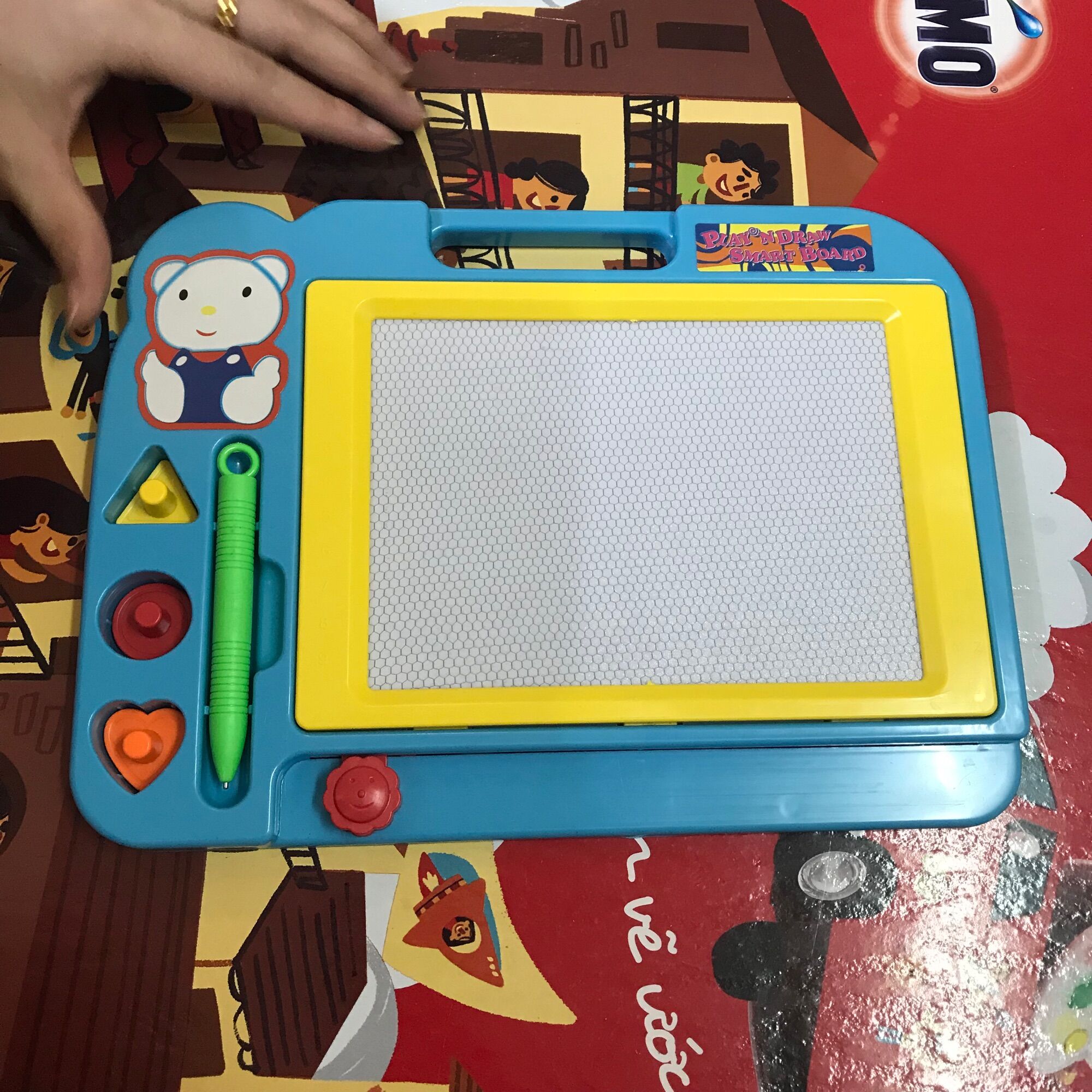 Bảng vẽ tự xóa cho bé Bảng vẽ từ thông minh tự xóa cho bé học tập