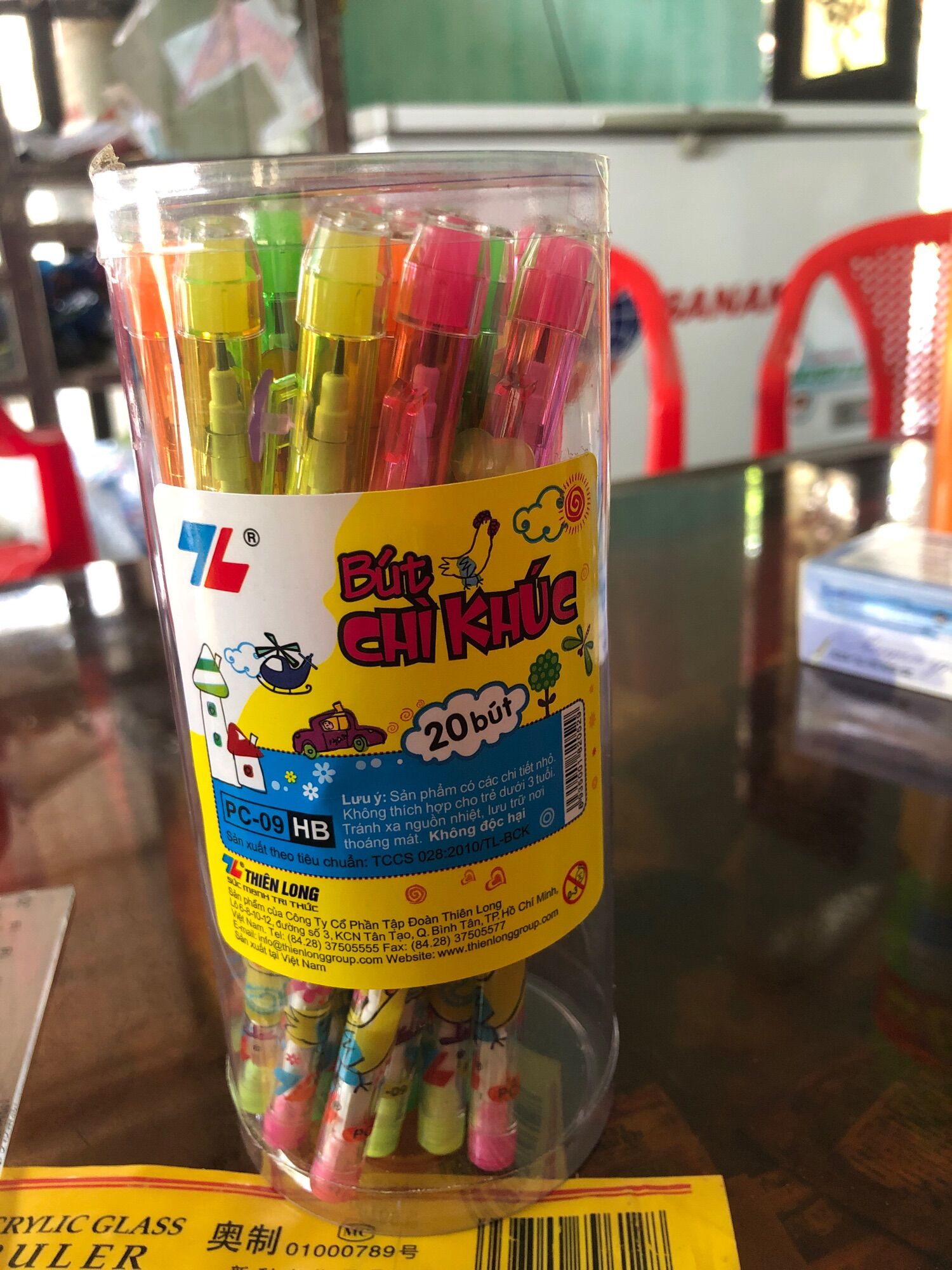 Hộp bút chì khúc (chì ngòi) thiên long-20 cây