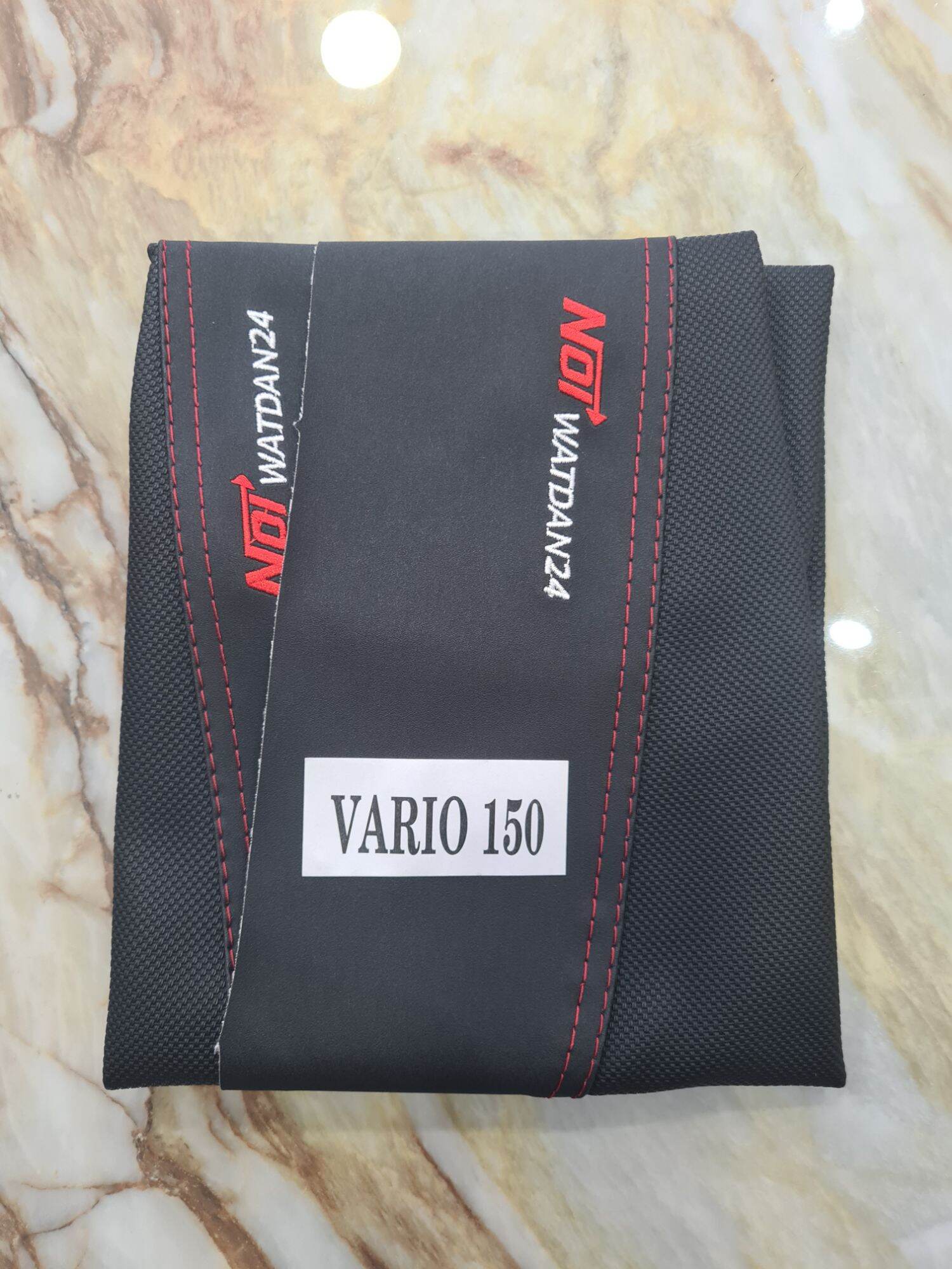 Áo Yên " Vario Full Đời " Vision Full " Air Blade Full " Click Thái Full Đời " Vv... Đời Chữ Thêu Hông 2 Bên Da Yên Thun Thái Mịn Hàng Đẹp Loại 1 Vv...Zvx