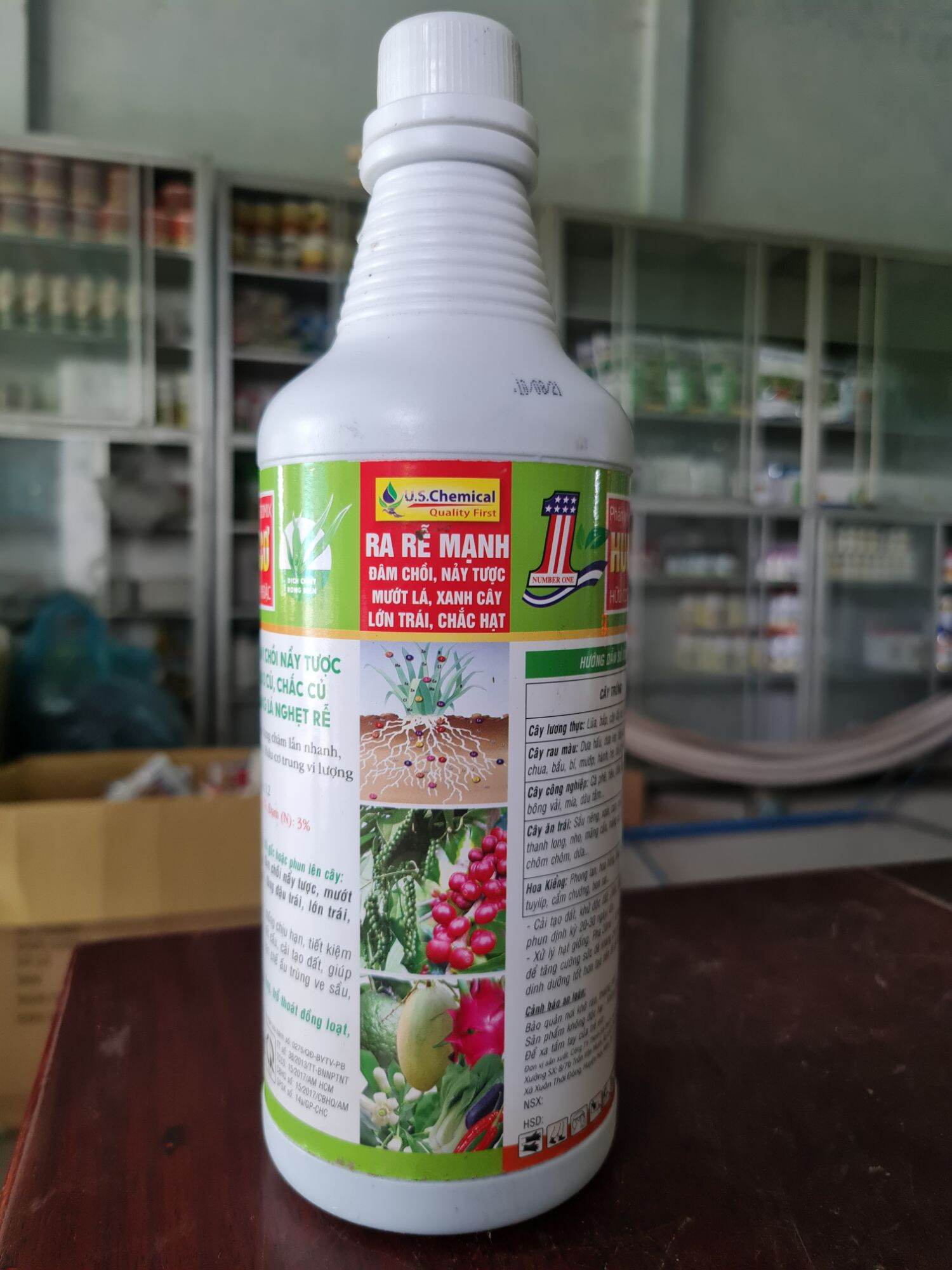 Chế phẩm Humic hữu cơ Humate chai 1 lít