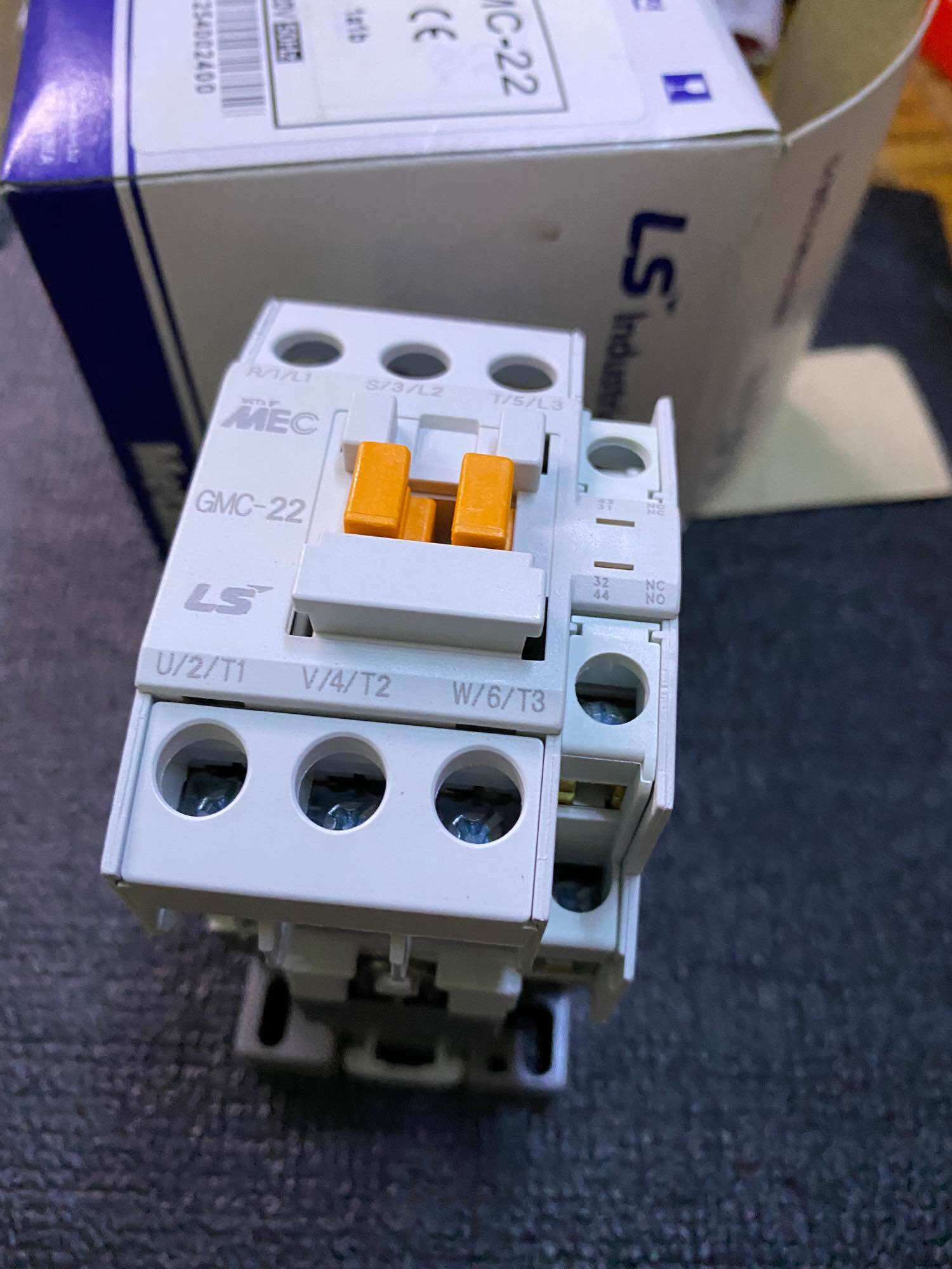 Khởi động từ 3 pha GMC22A-380 v-LS