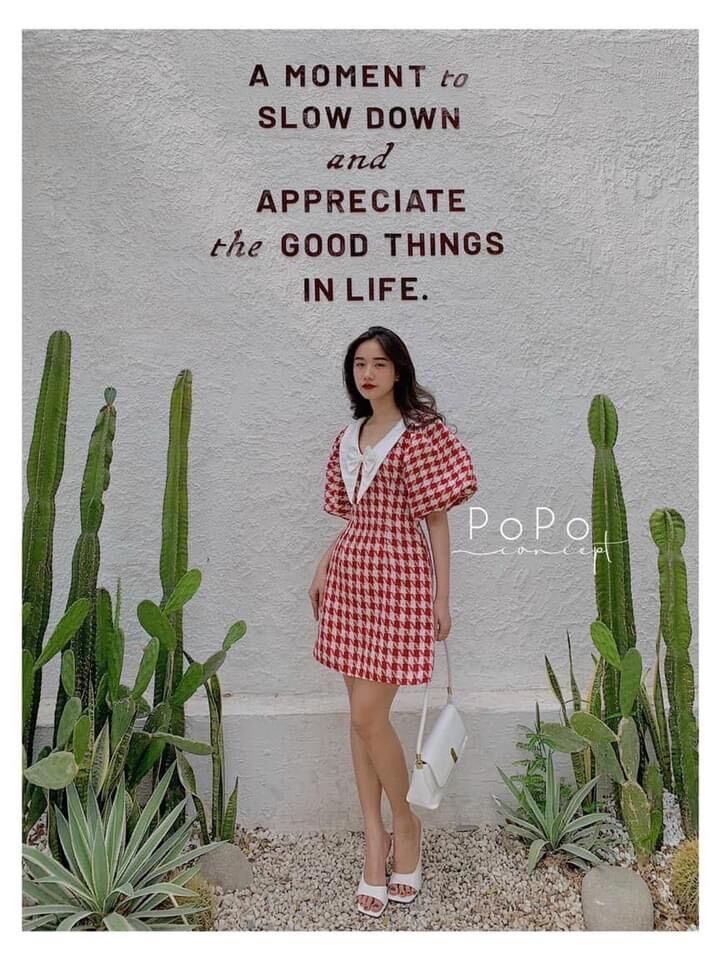 Đầm caro đỏ cổ nhọn ❤️❤️❤️
