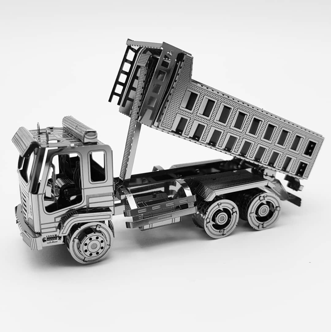 Mô hình 3D kim loại lắp ráp Xe tải [ Chưa Lắp ]