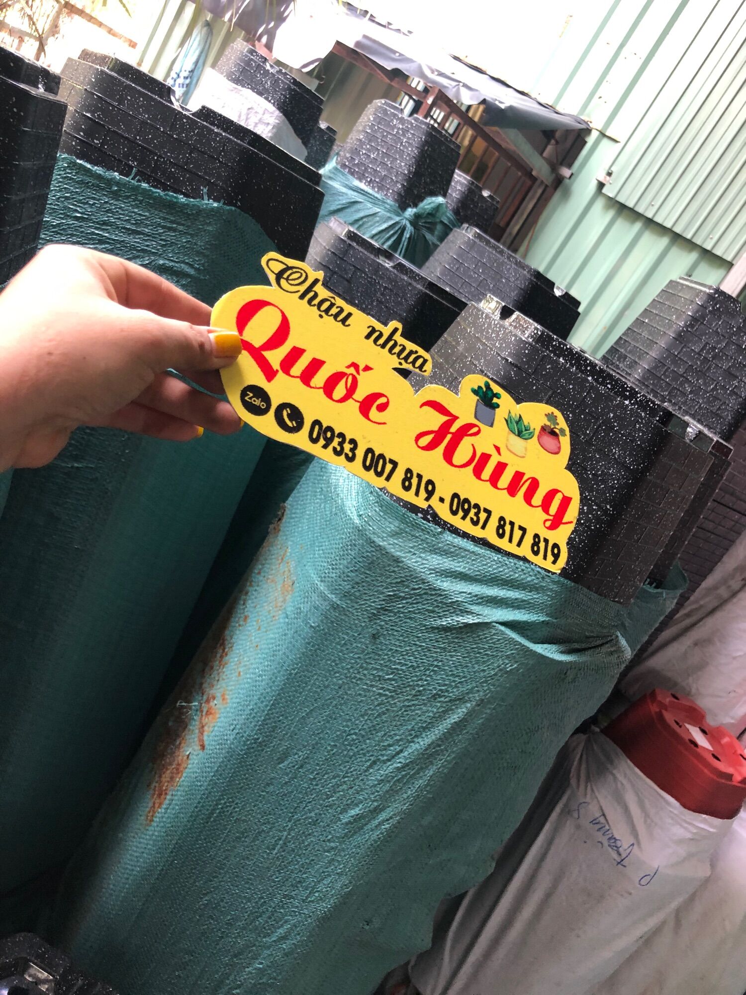 Chậu nhựa trồng cây FA380