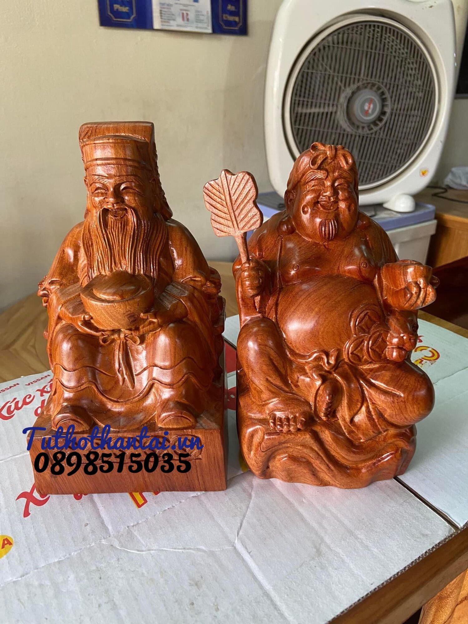 Cặp tượng thần tài thổ địa gỗ hương 20cm, 25cm, 30cm