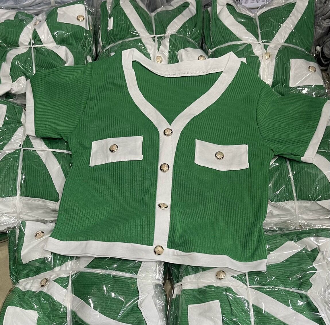 ÁO KIỂU VIỀN ĐẸP FORM CROPTOP 45KG(NA)
