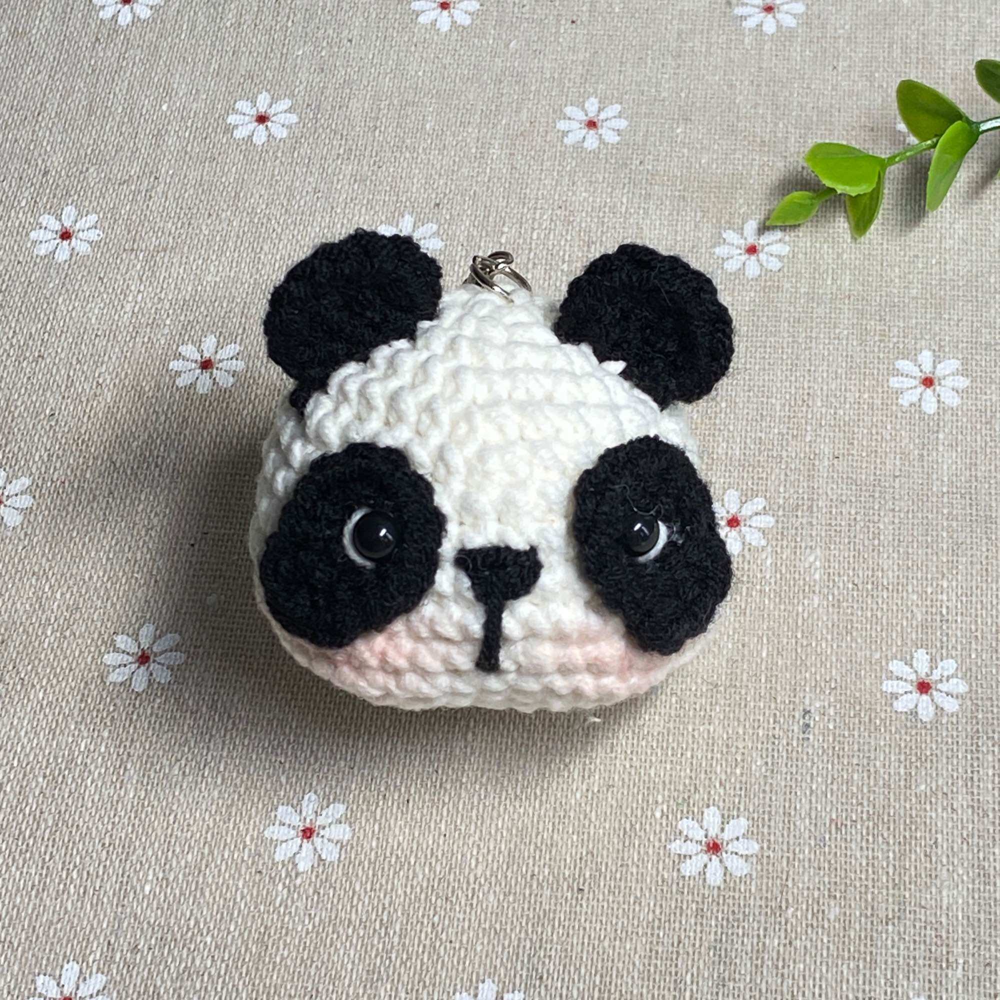 Móc khoá Panda handmade bằng len