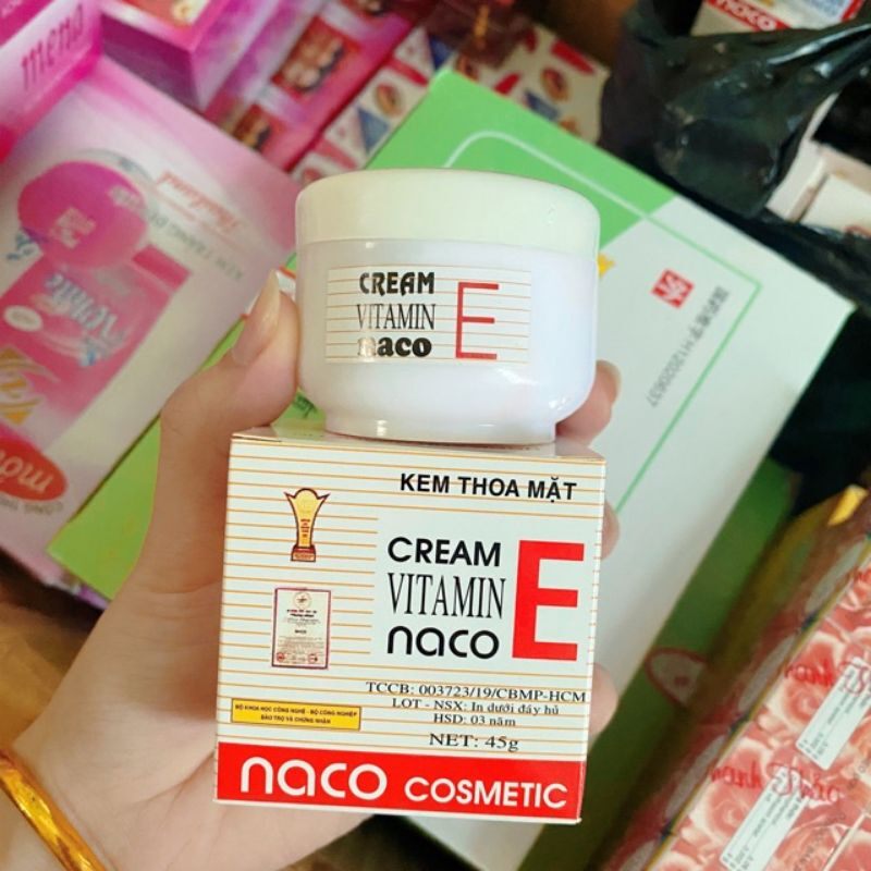 Kem dưỡng da mặt E Naco hàng chuẩn