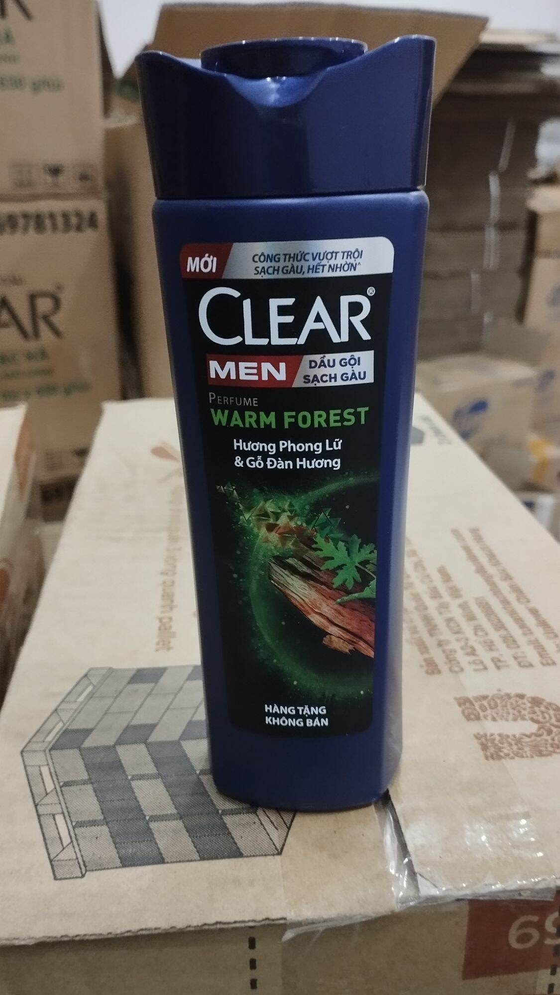 Dầu gội Clear Men 140g (hàng khuyến mãi)