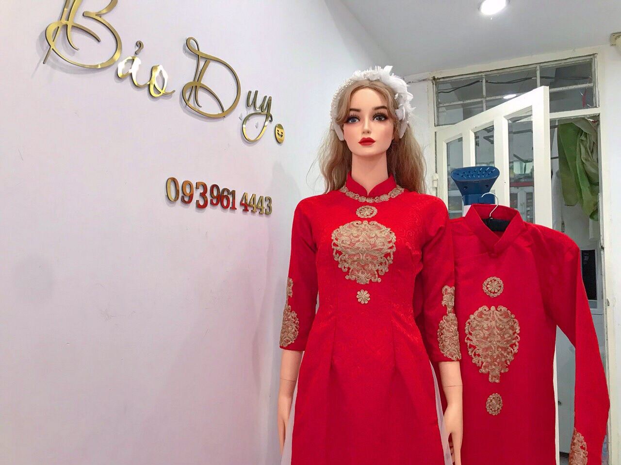 Áo dài hỏi cưới cặp chất gấm kết ren thủ công tỷ mỉ siêu sang