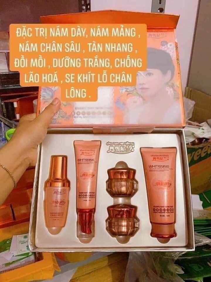 Bộ kem hoàng cung cam sét 5 món tặng bộ mini