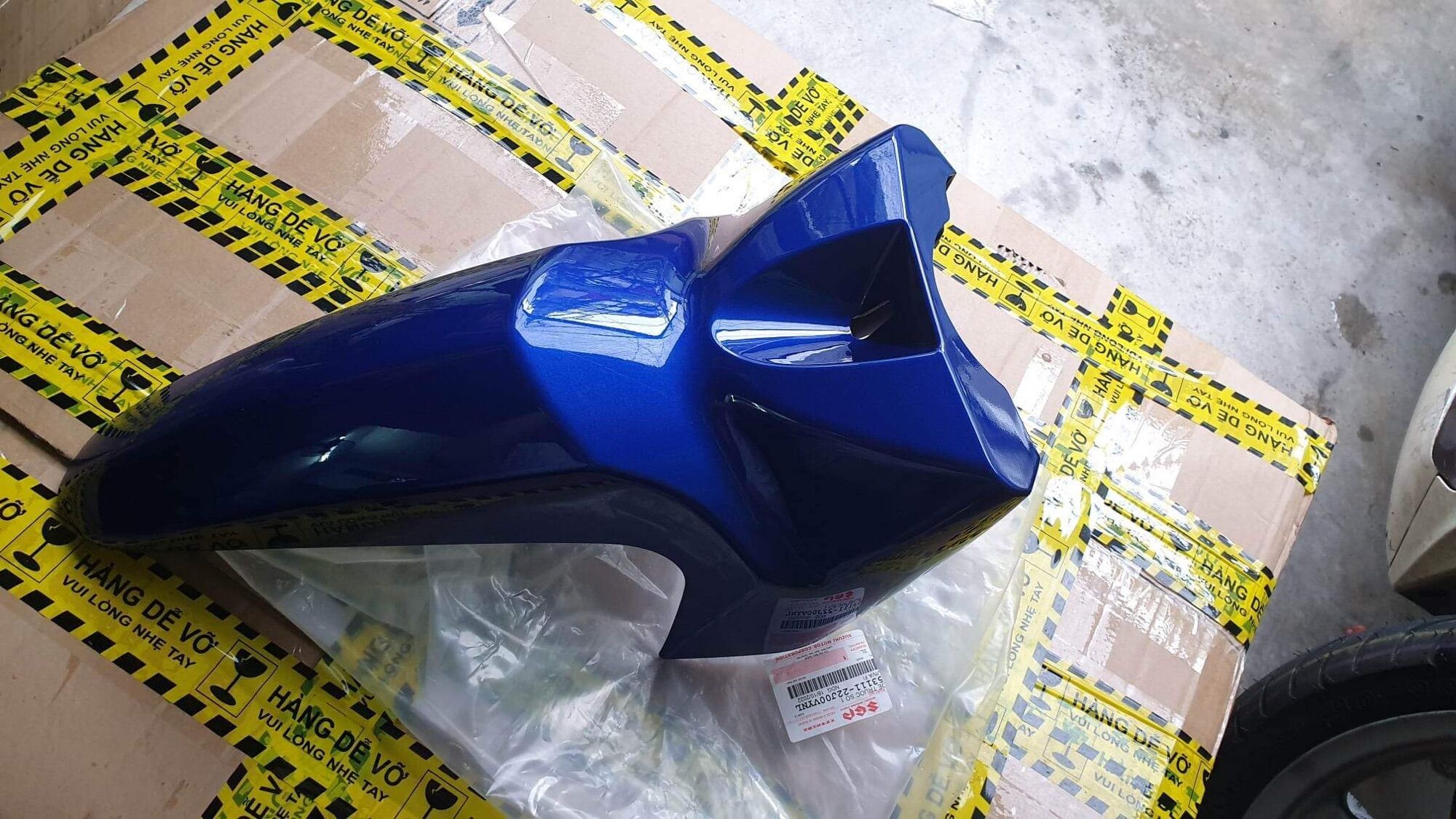 Dè trước( vè trước ) cho dòng Suzuki viva fi 115( viva điện tử)