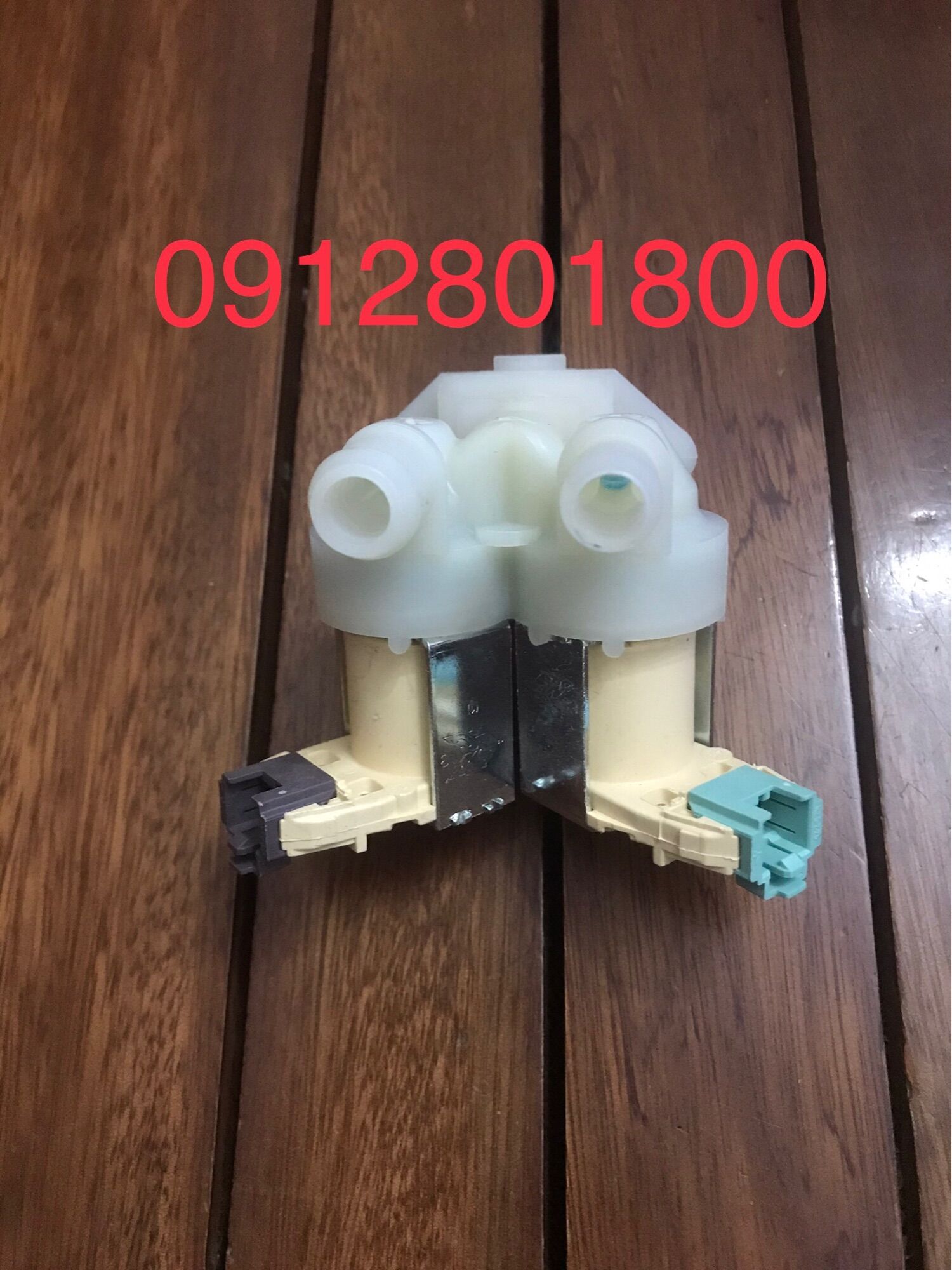 Van cấp nước đôi máy giặt Electrolux chính hãng