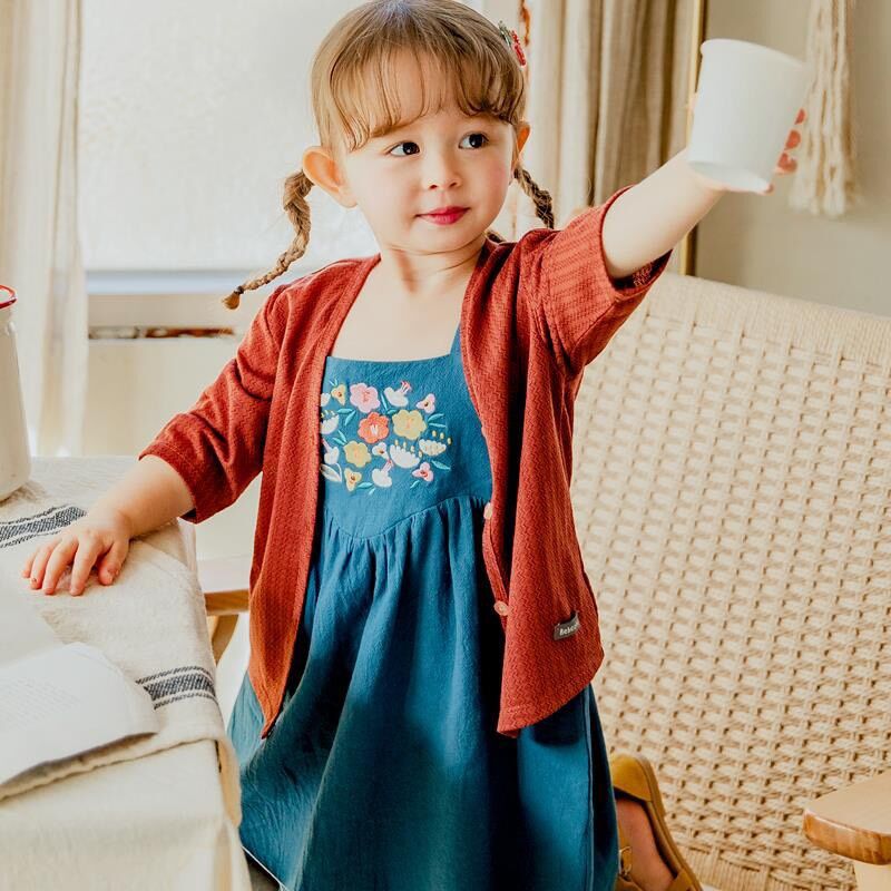 Đầm 2 dây cổ điển Bebezoo bé gái