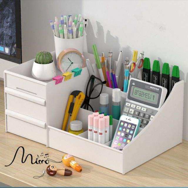 Kệ đựng mỹ phẩm đa năng bằng nhựa