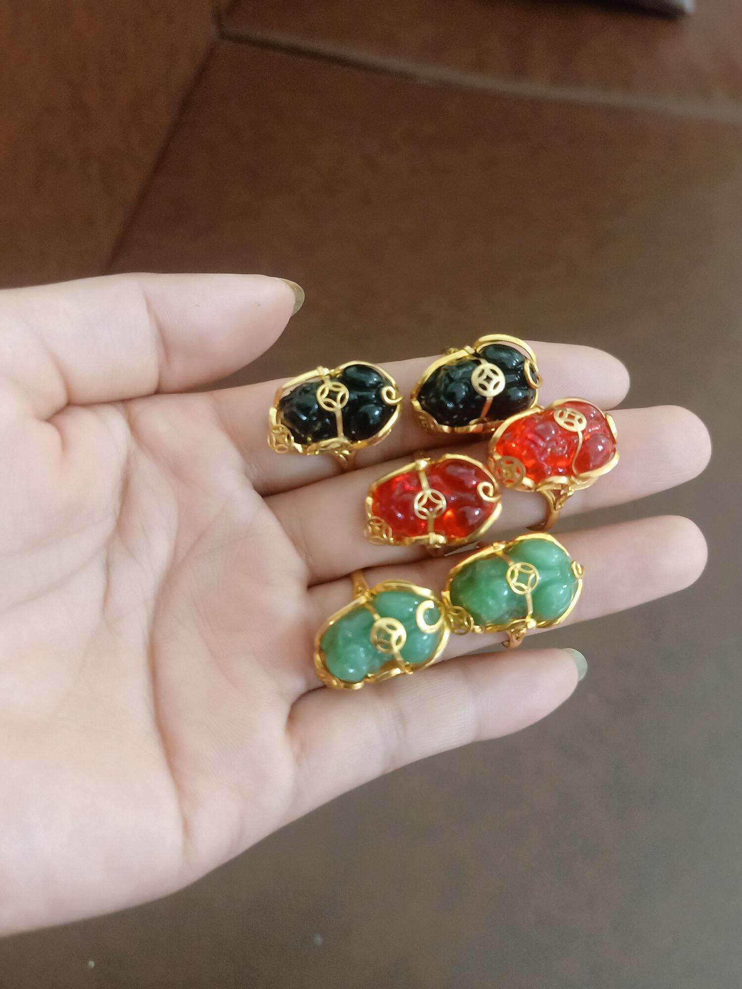 Nhẫn tì hưu