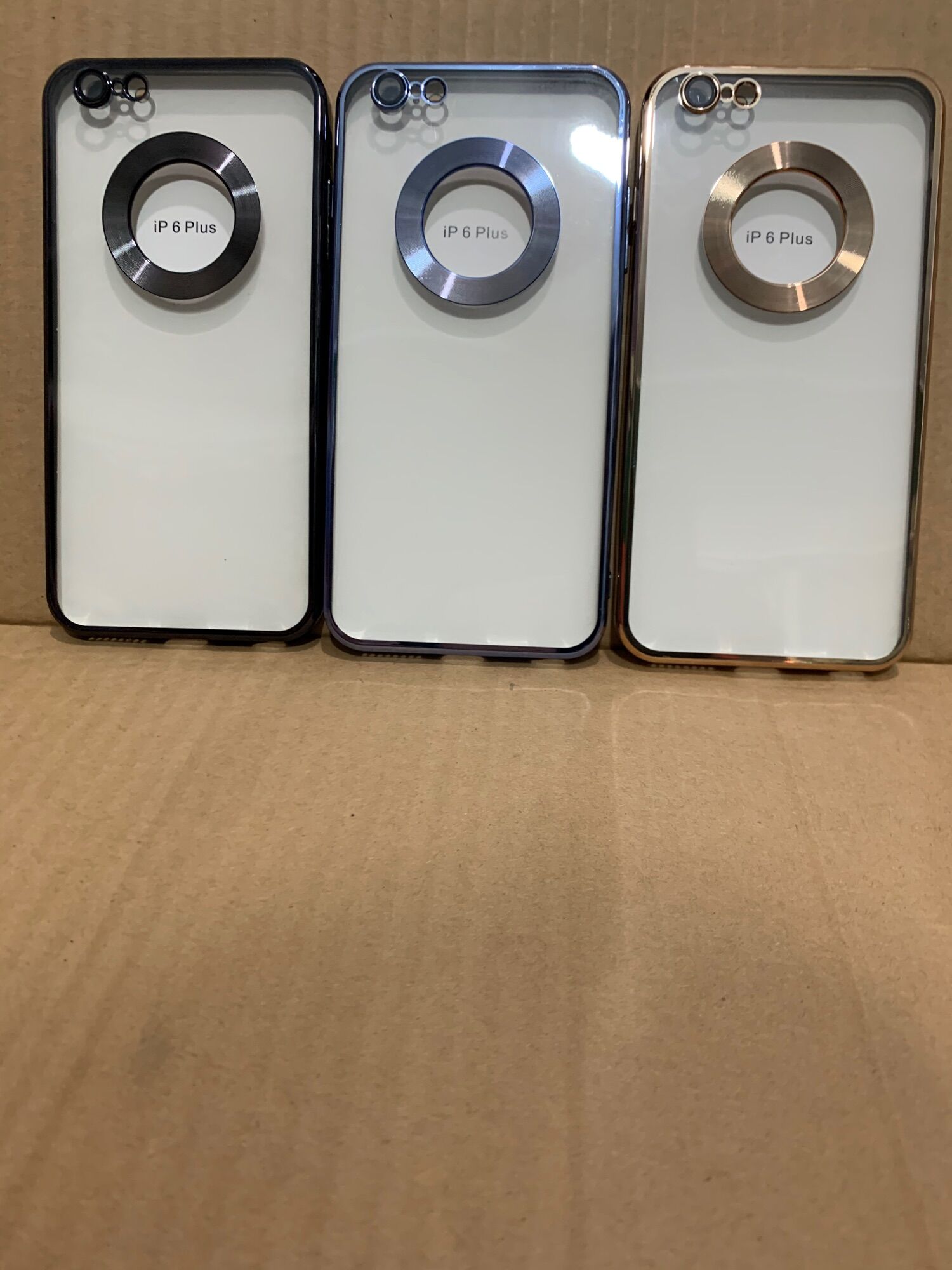 Ốp hở táo mạ màu cai cấp chính hãng Iris Iphone 6 plus , 6s plus , 6plus , 6splus