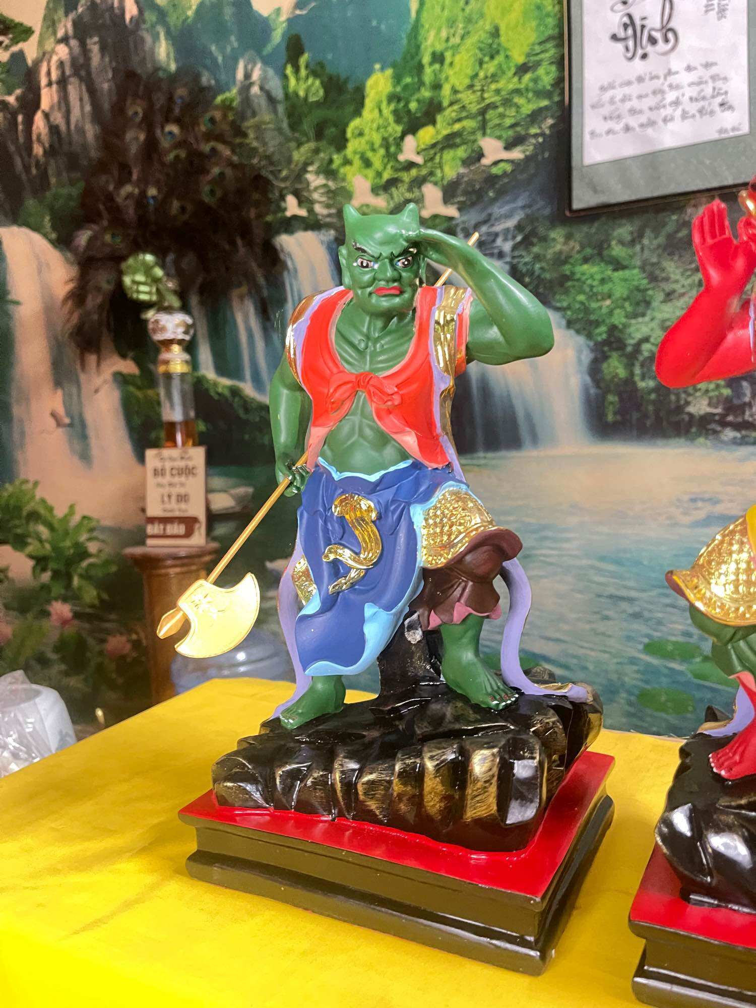 Tượng Thiên Lý Nhãn Thuận Phong Nhĩ