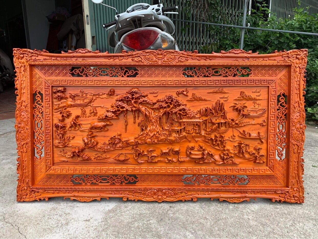 Tranh gỗ hương đục cảnh đồng quê kt 127cmx67cm chạm khung tinh xảo