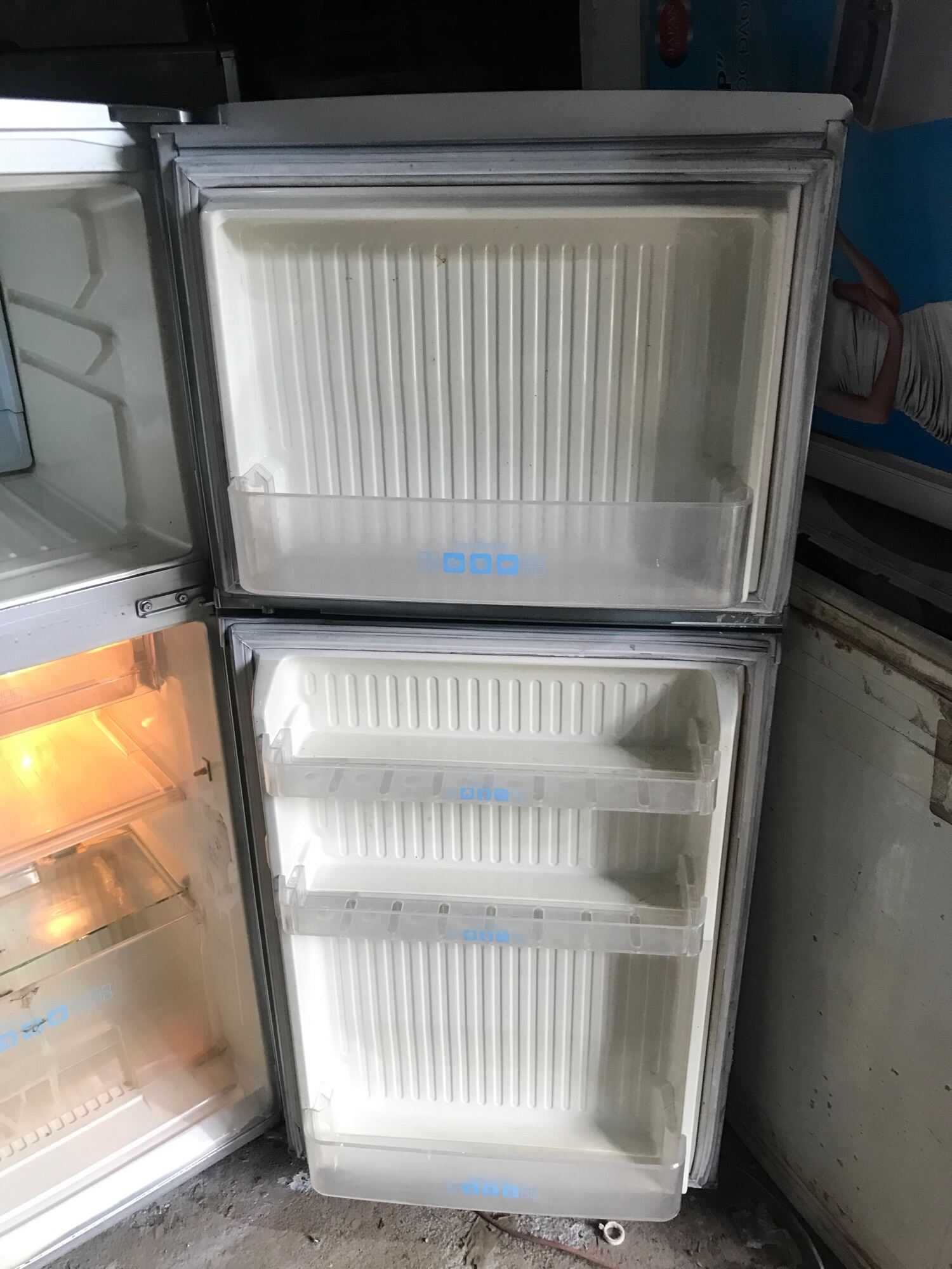 Tủ lạnh Panasonic 140 lít cũ tốt