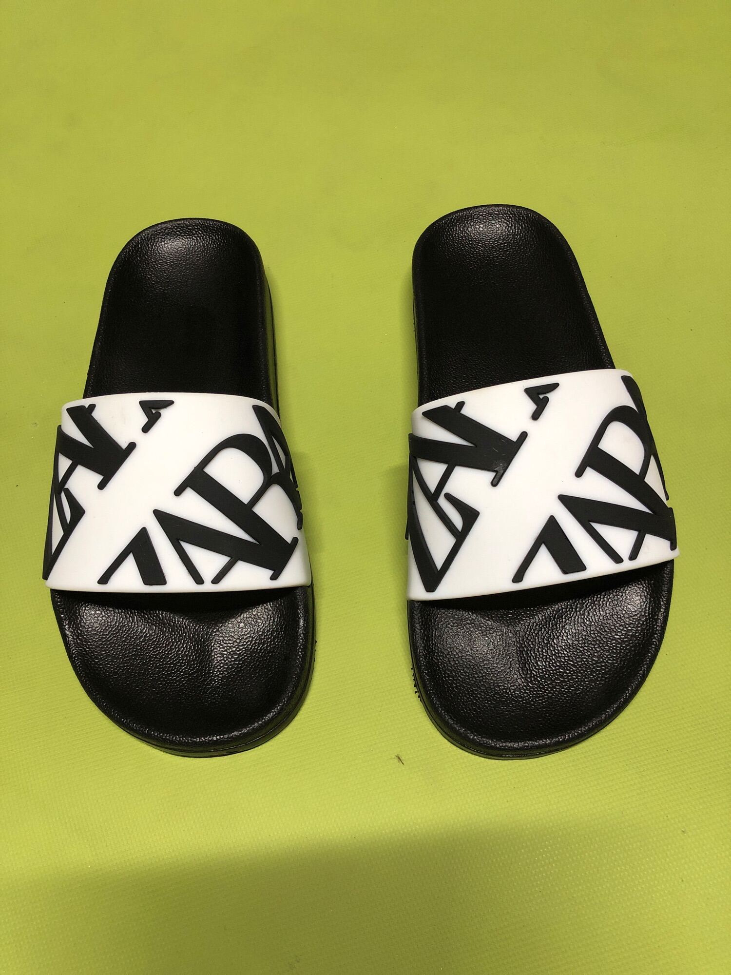 Dép quai ngang balenđế đúc liền khối hót ảnh thật 💯