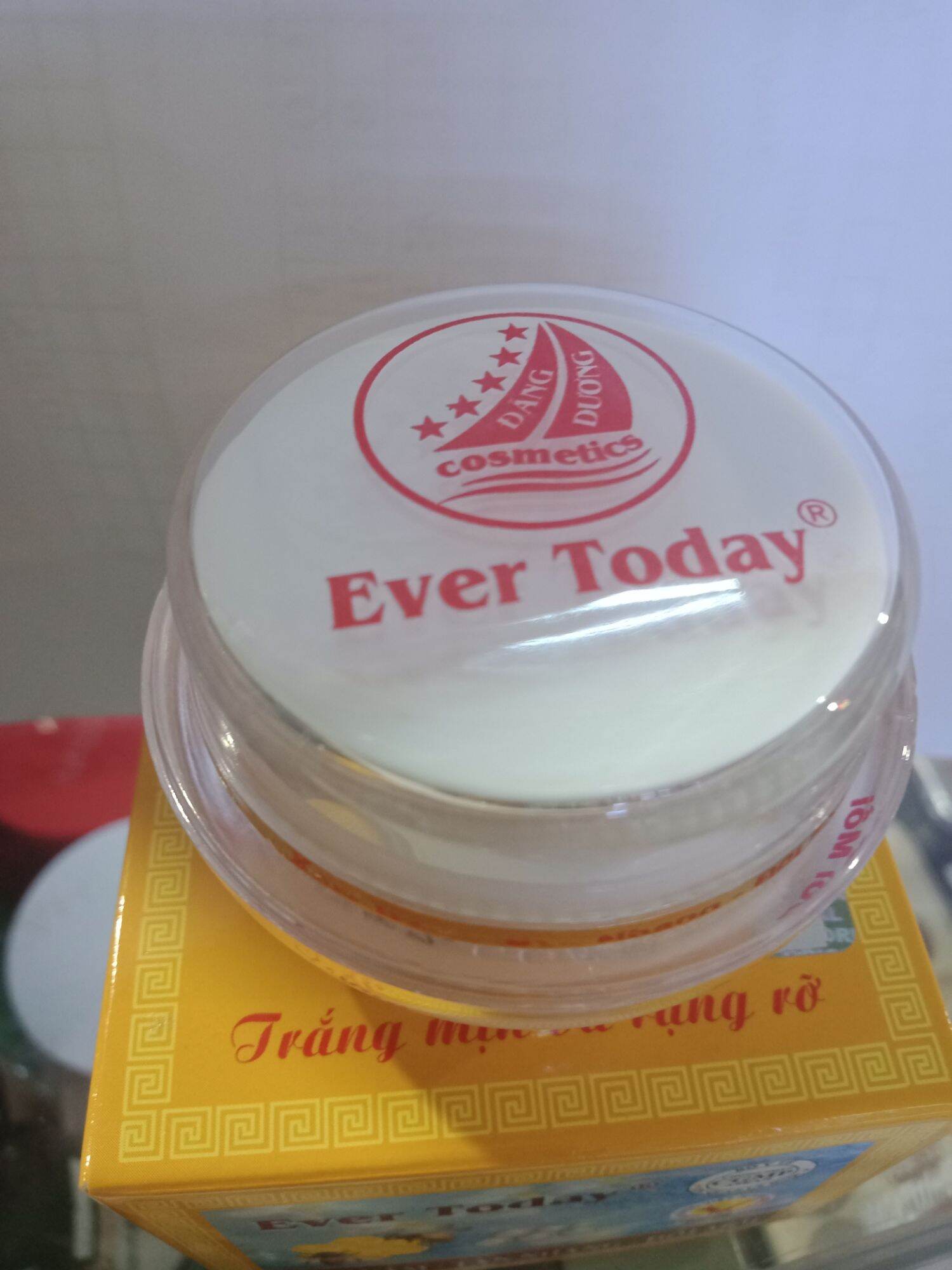 [HCM]Kem Ever Today Nám Tàn Nhang Đồi Mồi 6g