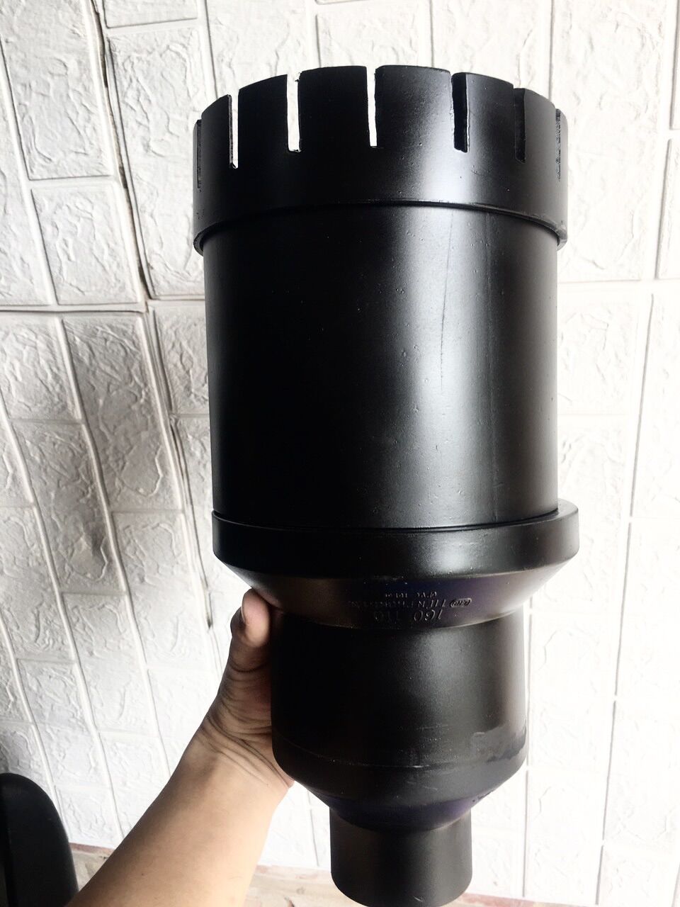 Hút mặt hồ Koi 110-34 có 3 chế độ hút lọc váng mặt hồ