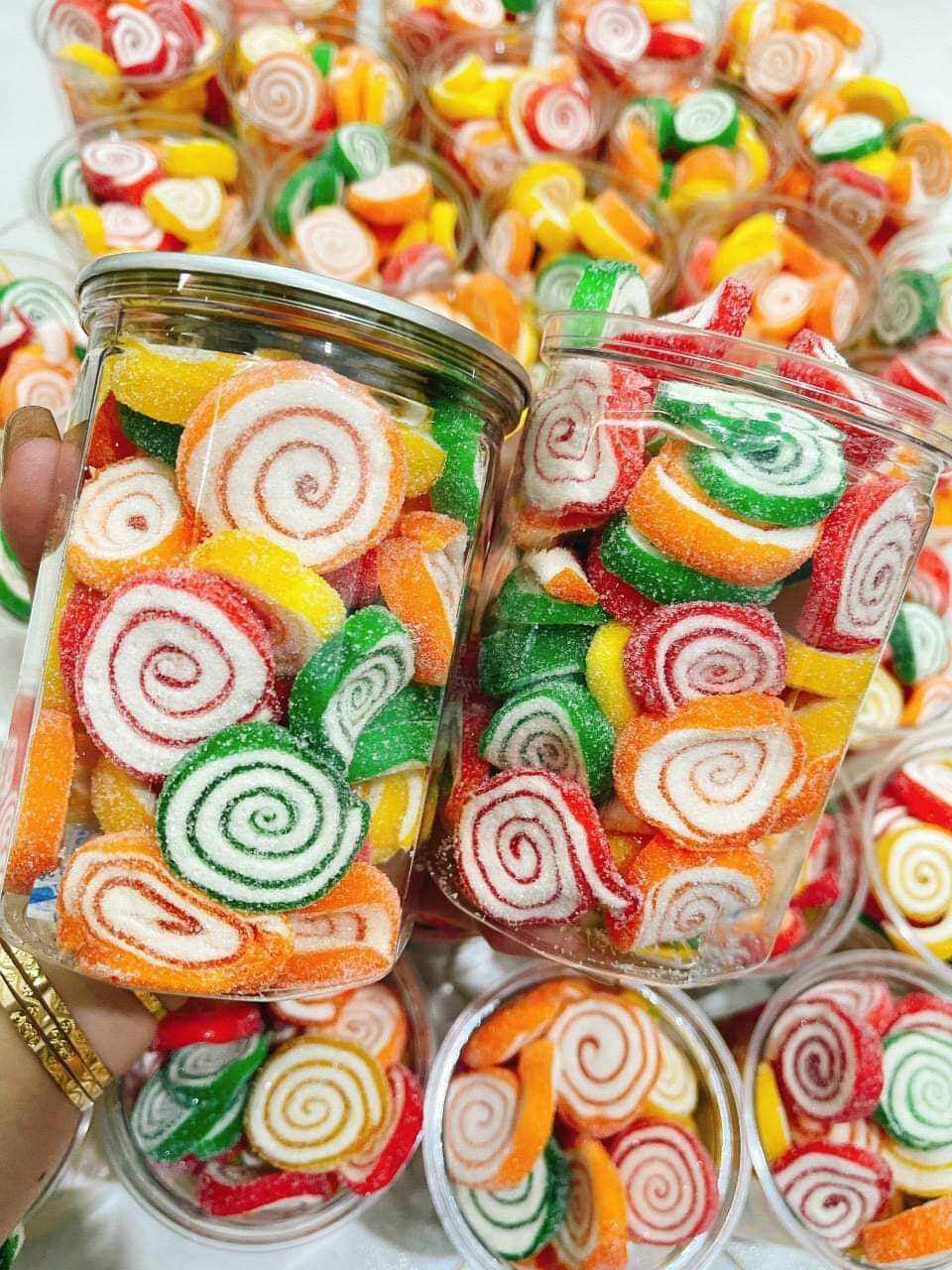 100gr kẹo xoắn ốc