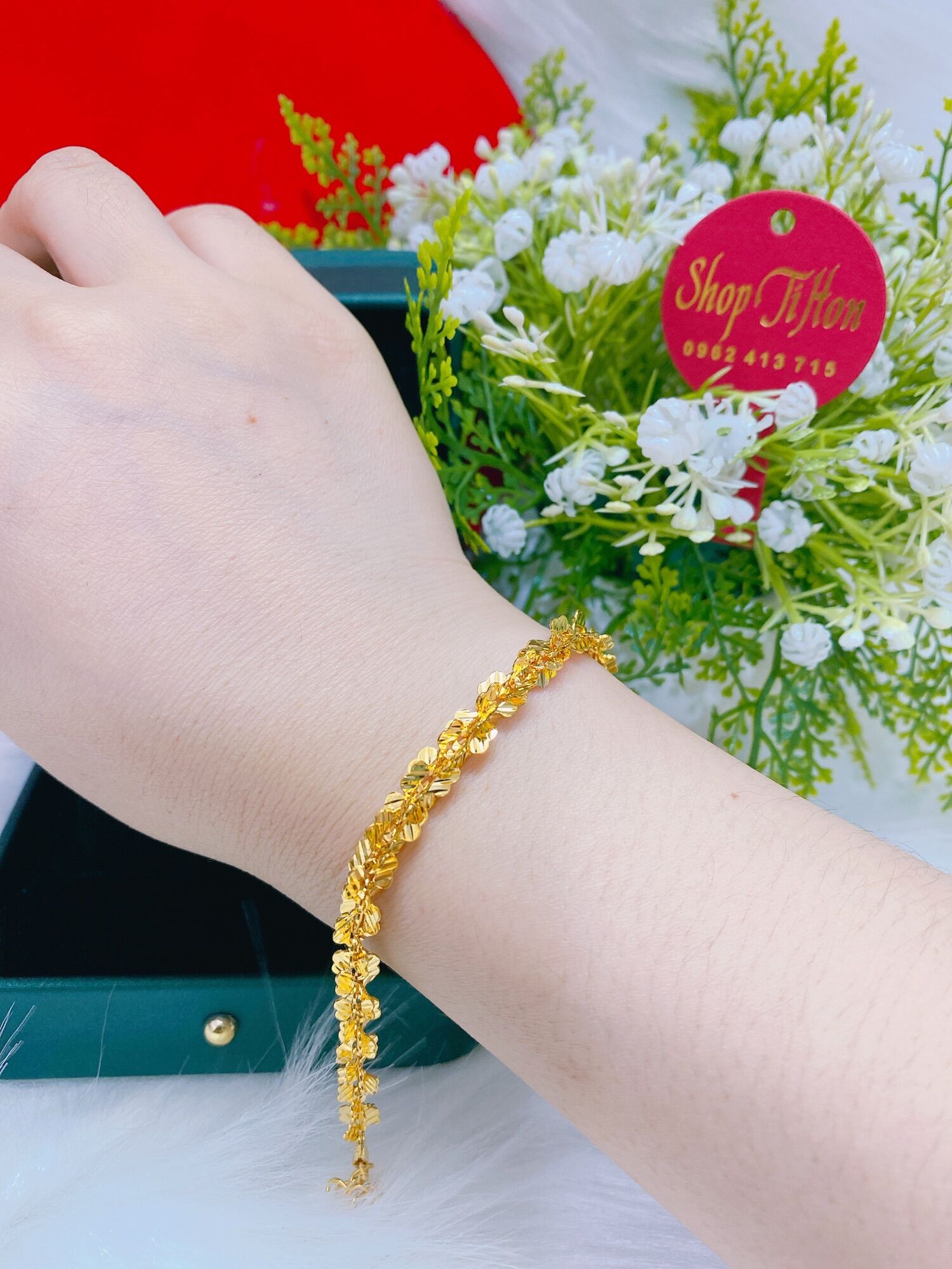Lắc tay nữ kiểu xoắn chạm mạ vàng 24k cao cấp mẫu mới cực đẹp