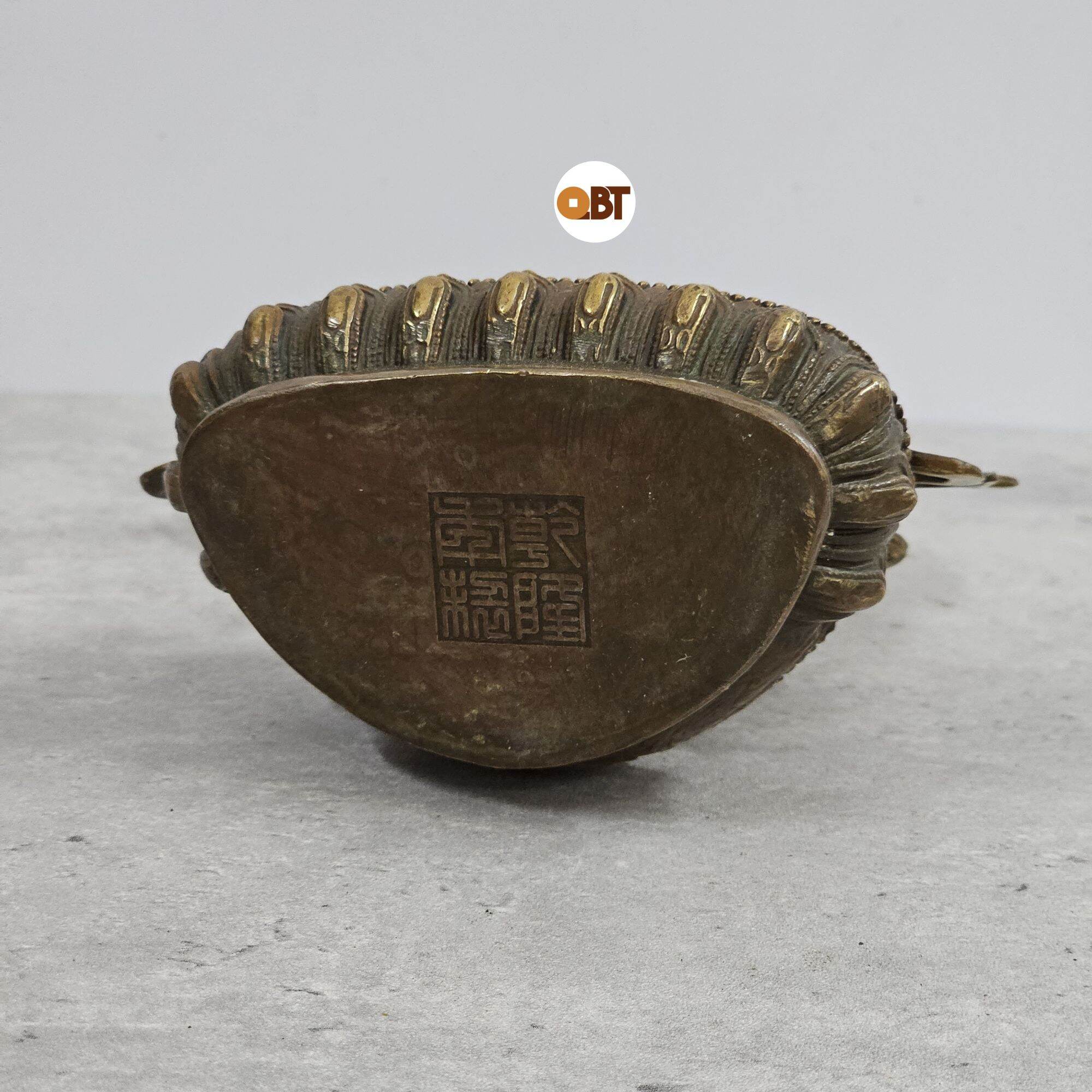 Tượng văn thù sư lợi bằng đồng phong thuỷ