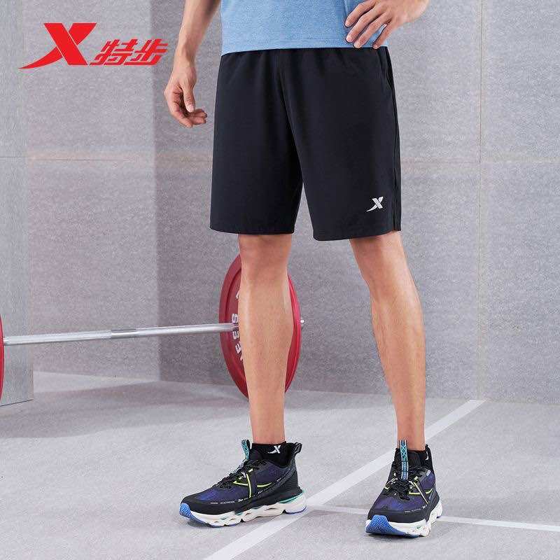 Quần short gió chạy bộ nam Xtep 978229600139
